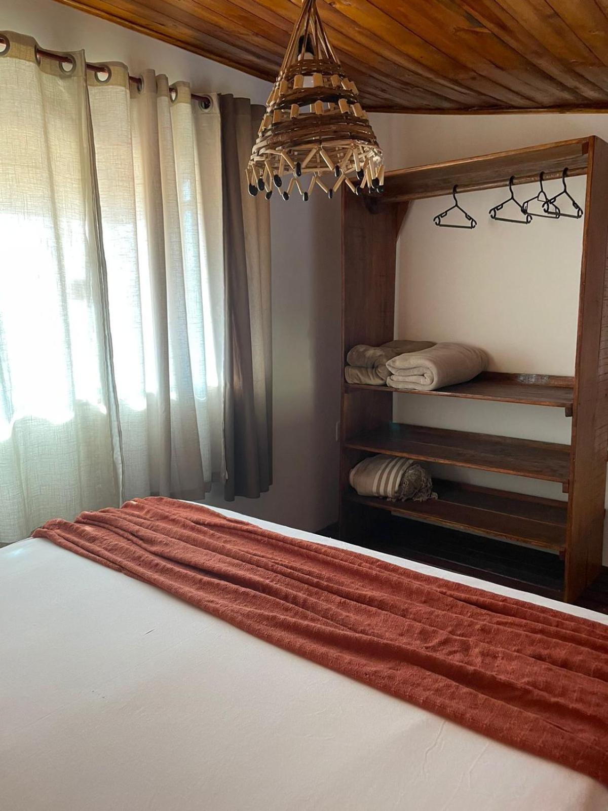 Lobo Guara Hospedagem Loft Алту-Параизу-ди-Гояс Экстерьер фото